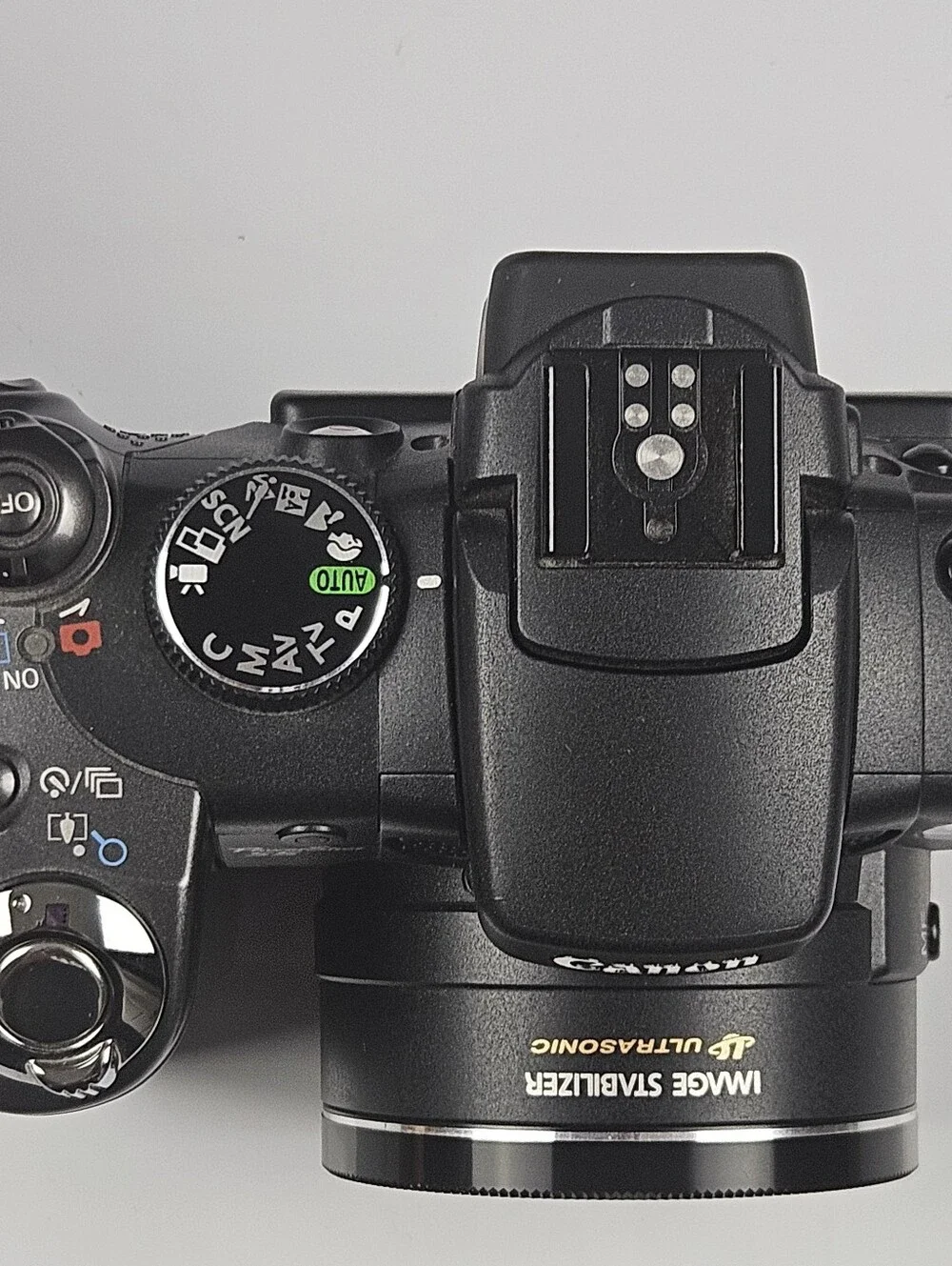 Canon PowerShot S5 IS 8.0MP Digital Camera Bundle – Tested & Working